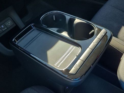 New 2026 Hyundai Ioniq 5 SE image 15
