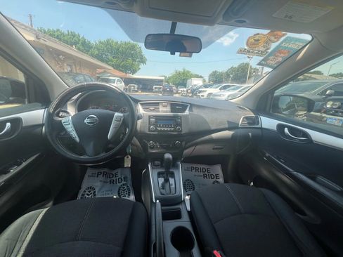 Used 2017 Nissan Sentra S image 3