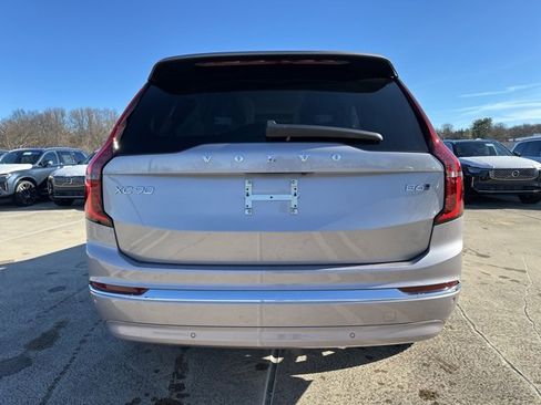 New 2026 Volvo XC90 B6 Plus w/ Protection Package image 6