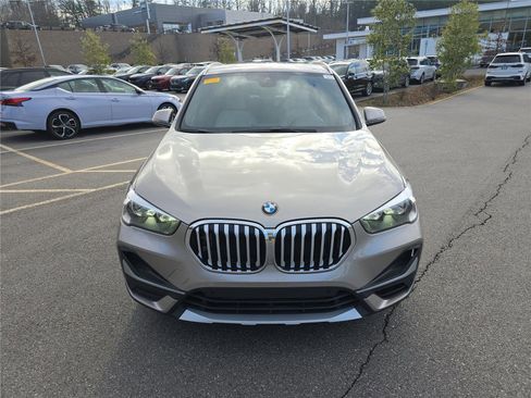Used 2021 BMW X1 xDrive28i w/ Convenience Package image 9