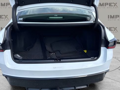 Used 2024 Lexus IS 500 w/ Accessory Package 2 RWD image 17
