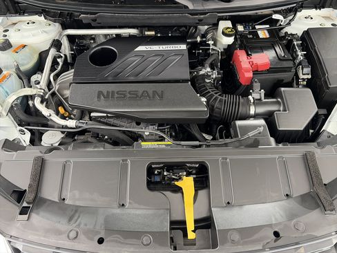 Used 2023 Nissan Rogue SV AWD/4WD image 11