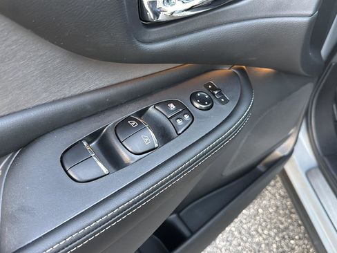 Used 2024 Nissan Murano SL image 30