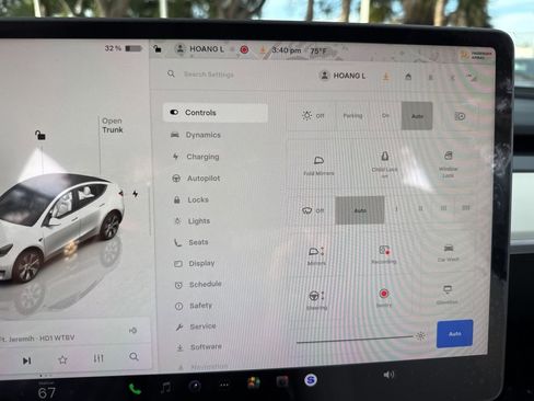 Used 2023 Tesla Model Y Long Range image 34