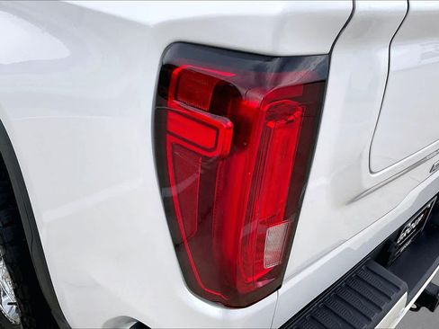Used 2019 GMC Sierra 1500 Denali AWD/4WD image 27