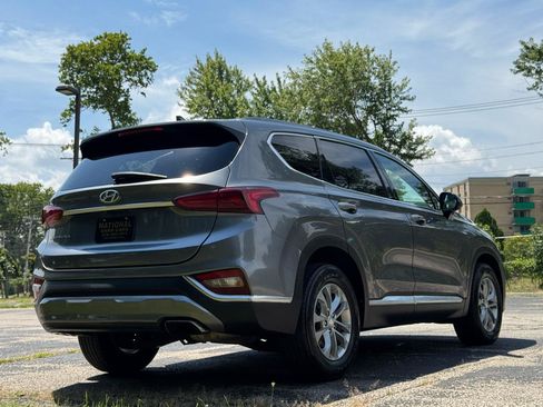 Used 2019 Hyundai Santa Fe SEL w/ Cargo Package FWD image 8