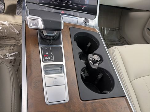 Used 2023 Audi A7 3.0T Premium Plus w/ Premium Plus image 28