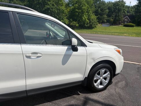 Used 2014 Subaru Forester 2.5i Limited w/ Popular Package #1 AWD/4WD image 5