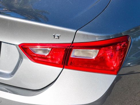 Used 2024 Chevrolet Malibu LT image 10