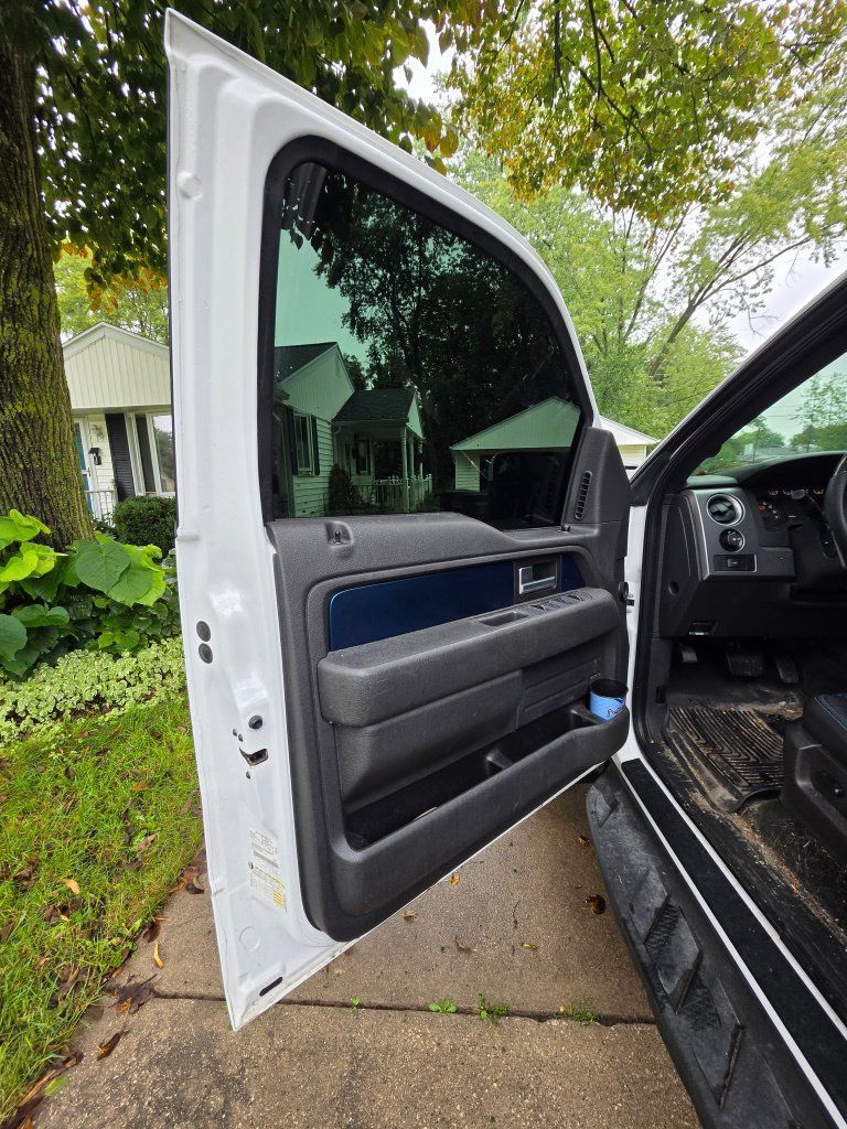 Used 2014 Ford F150 Raptor w/ Equipment Group 801A Luxury AWD/4WD image 34