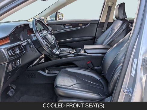 Used 2023 Lincoln Nautilus Reserve FWD image 14
