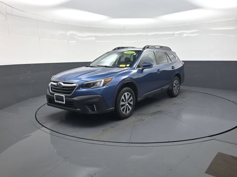 Used 2021 Subaru Outback Premium AWD/4WD image 7