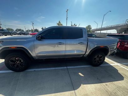 Used 2024 GMC Canyon Elevation w/ Elevation Premium Package