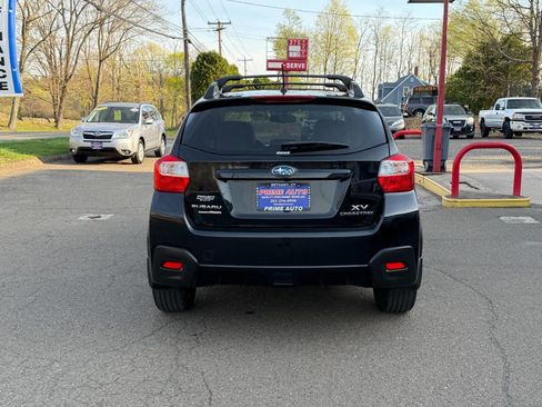 Used 2014 Subaru Crosstrek 2.0i Premium w/ Moonroof Package image 5