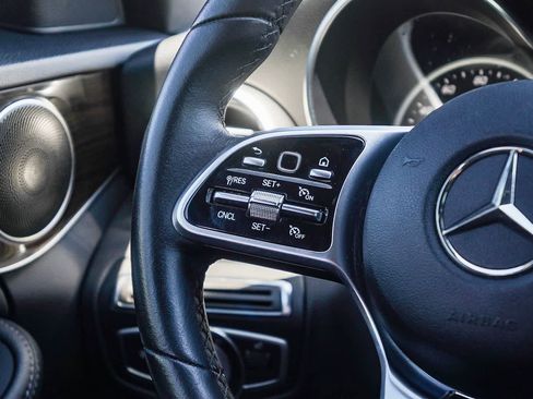 Used 2019 Mercedes-Benz C 300 Sedan image 16