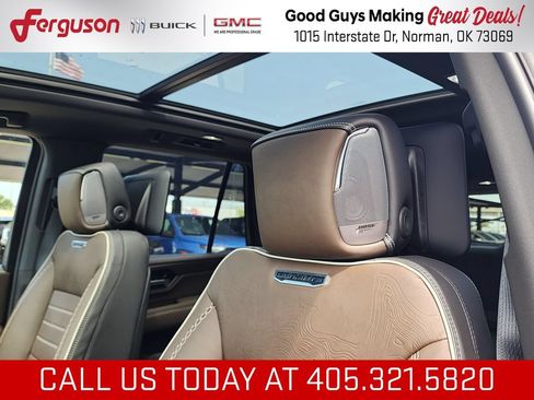 New 2026 GMC Yukon Denali Ultimate AWD/4WD image 17