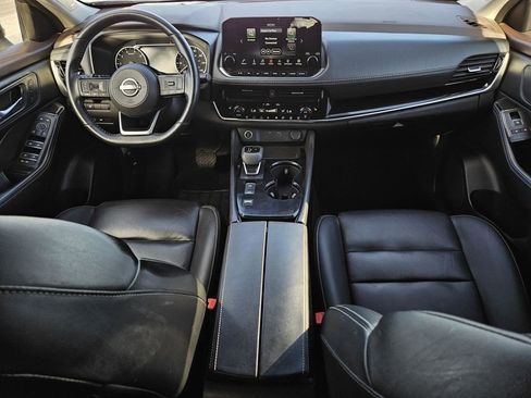 Used 2023 Nissan Rogue SL w/ SL Premium Package image 33