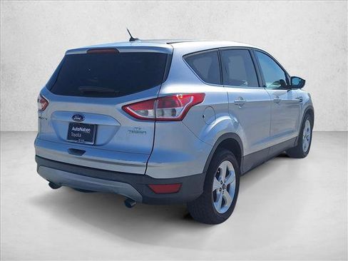 Used 2015 Ford Escape SE FWD image 5