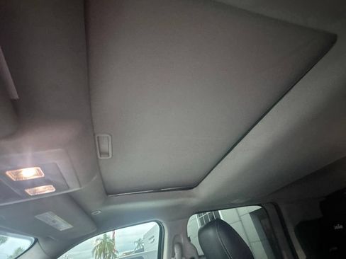 Used 2018 RAM 2500 Laramie w/ Sport Appearance Group AWD/4WD image 9