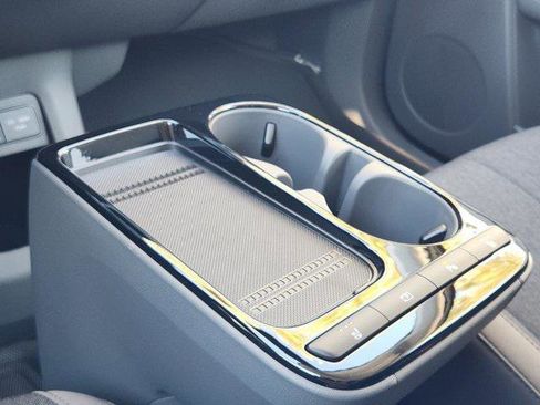 New 2026 Hyundai Ioniq 5 SE image 14