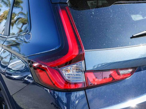 Used 2026 Honda CR-V Sport-L image 8