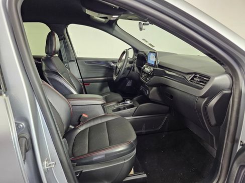 Used 2023 Ford Escape ST-Line AWD/4WD image 11