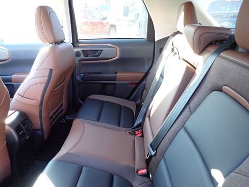 Used 2025 Ford Bronco Sport Outer Banks w/ Outer Banks Tech Package+ AWD/4WD image 18