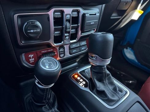 Used 2024 Jeep Wrangler Unlimited Rubicon 392 AWD/4WD image 24
