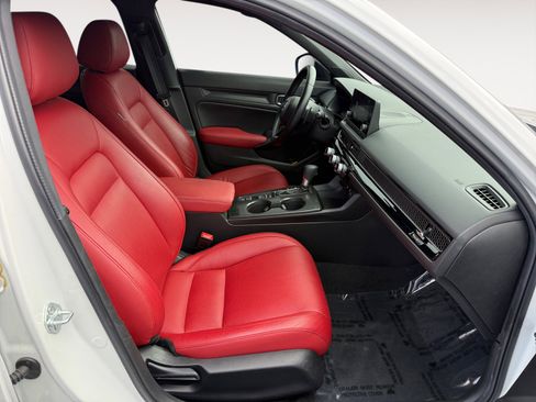 Used 2025 Honda Civic Sport image 19