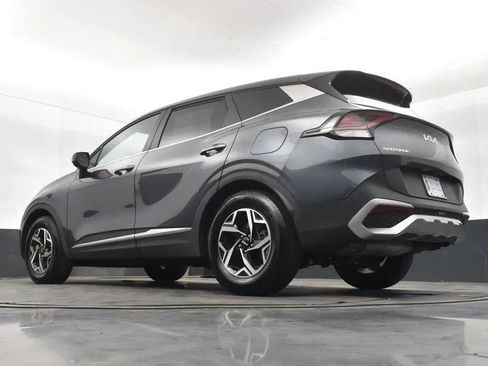 Used 2025 Kia Sportage LX FWD image 12