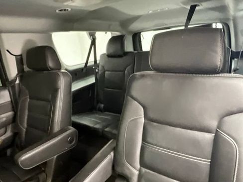 Used 2019 GMC Yukon XL Denali w/ Denali Ultimate Package AWD/4WD image 7