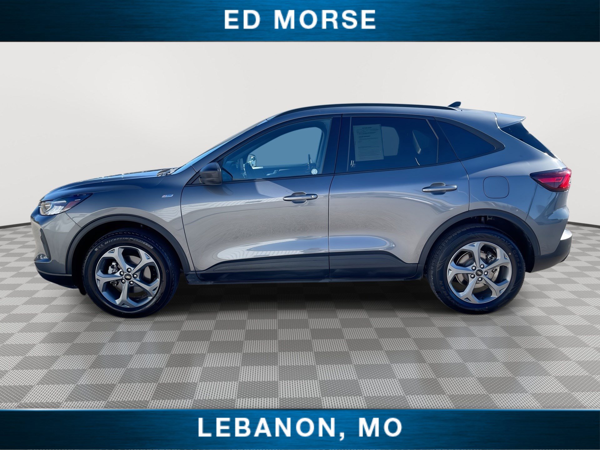 Used 2025 Ford Escape ST-Line AWD/4WD image 5