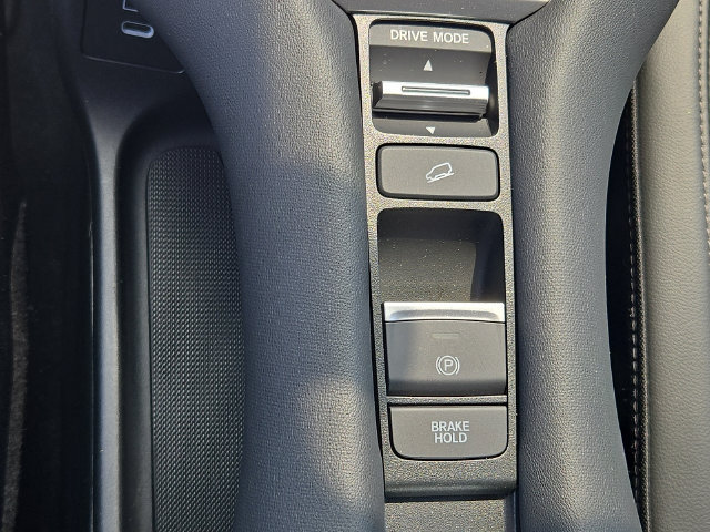 Used 2024 Honda HR-V EX-L image 27
