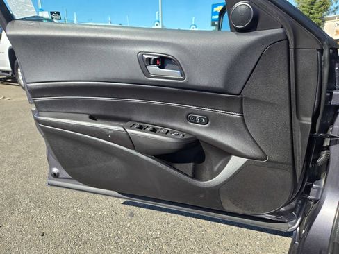 Used 2019 Acura ILX FWD image 13