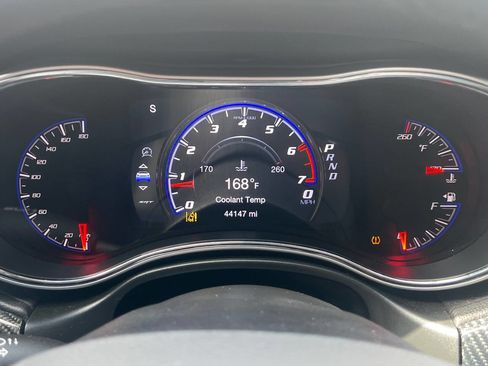 Used 2020 Jeep Grand Cherokee SRT image 12