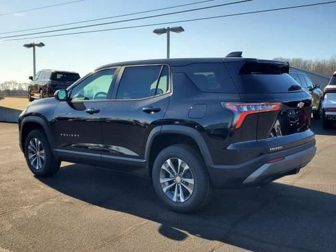 New 2026 Chevrolet Equinox LT image 3