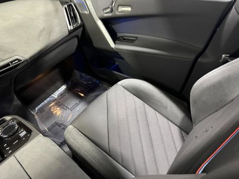 New 2026 BMW iX M70 image 18
