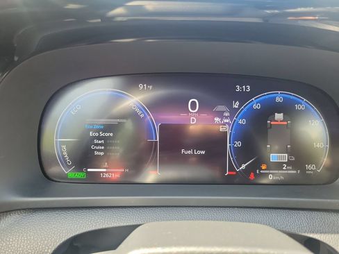 Used 2025 Toyota Crown Signia w/ Advanced Technology Package AWD/4WD image 26