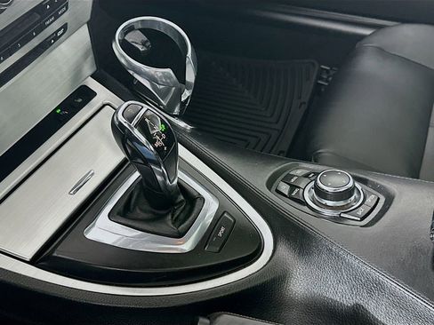 Used 2009 BMW 650i 650i image 16