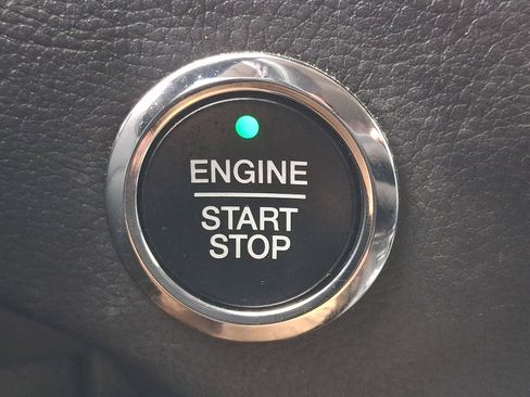 Used 2022 Ford Edge SEL w/ Convenience Package image 26