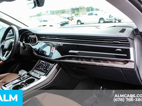 Used 2022 Audi Q8 Premium Plus image 25