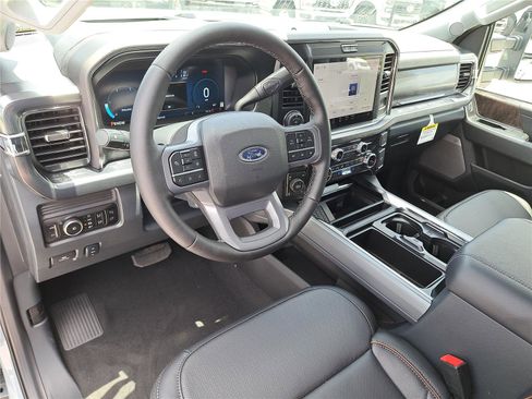 New 2025 Ford F250 Lariat w/ Lariat Ultimate Package image 16