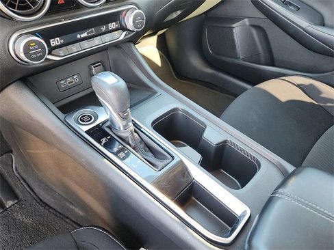 Used 2020 Nissan Sentra SV image 19