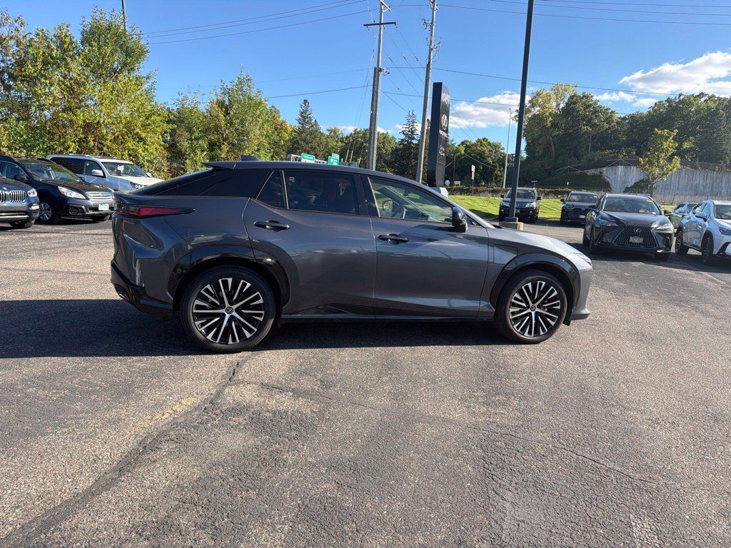 Used 2026 Lexus RZ 350e 2WD w/ Technology Package image 24