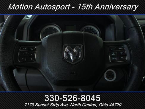 Used 2017 RAM 1500 Express AWD/4WD image 16