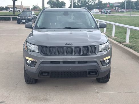 Used 2019 Jeep Compass Sport AWD/4WD image 2