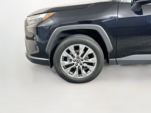 Used 2023 Toyota RAV4 XLE Premium FWD image 11