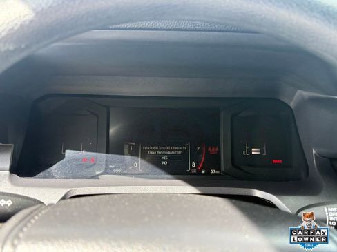 Used 2024 Toyota Tacoma SR5 AWD/4WD image 17