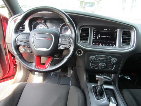 Used 2020 Dodge Charger Scat Pack RWD image 19