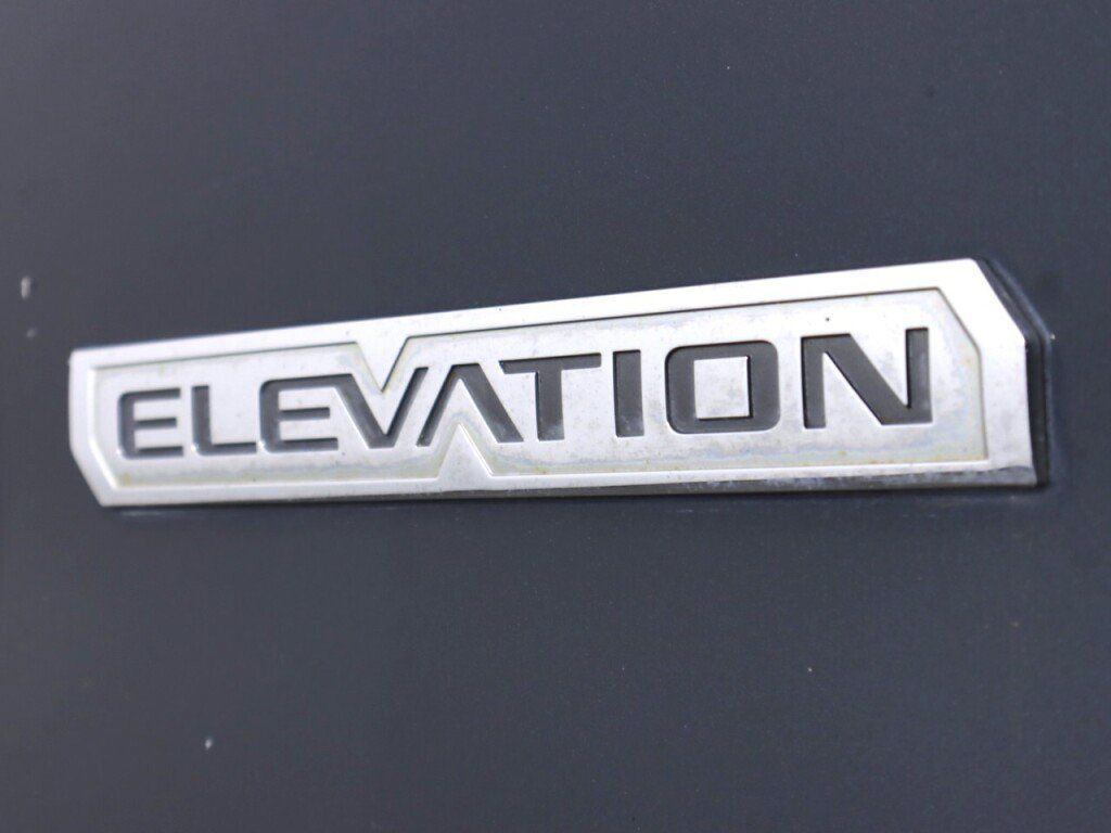 Used 2017 GMC Sierra 1500 4x4 Double Cab w/ Elevation Edition image 33